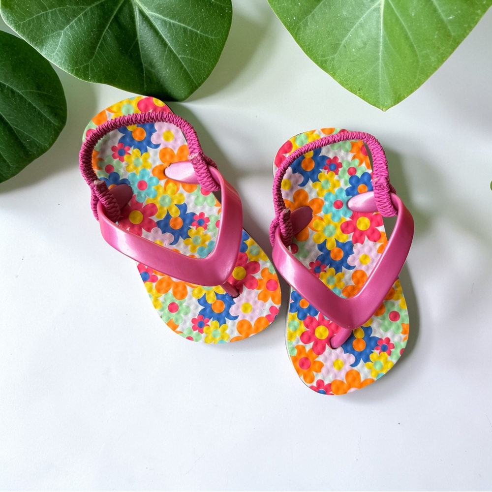 ✨ The Wonder Nation Girls 5-6 Flower Printed Flip Flop / Sandals